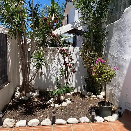 Preciosa Casa De 4 Y 3 Banos, Urbanizacion Naranjos, Puerto Banus Σπίτι διακοπών